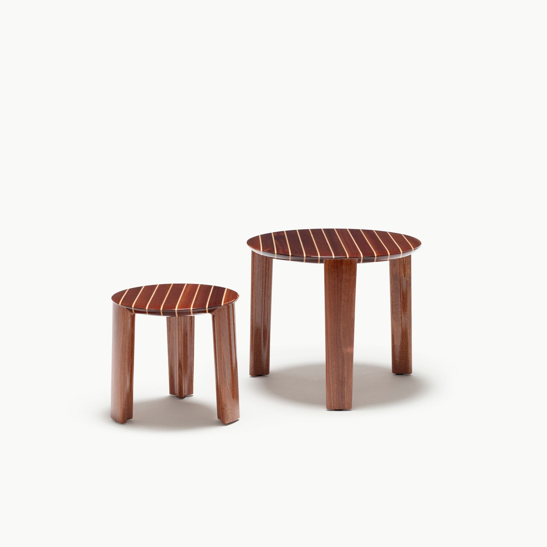 Exteta Riva round coffee table cover Image