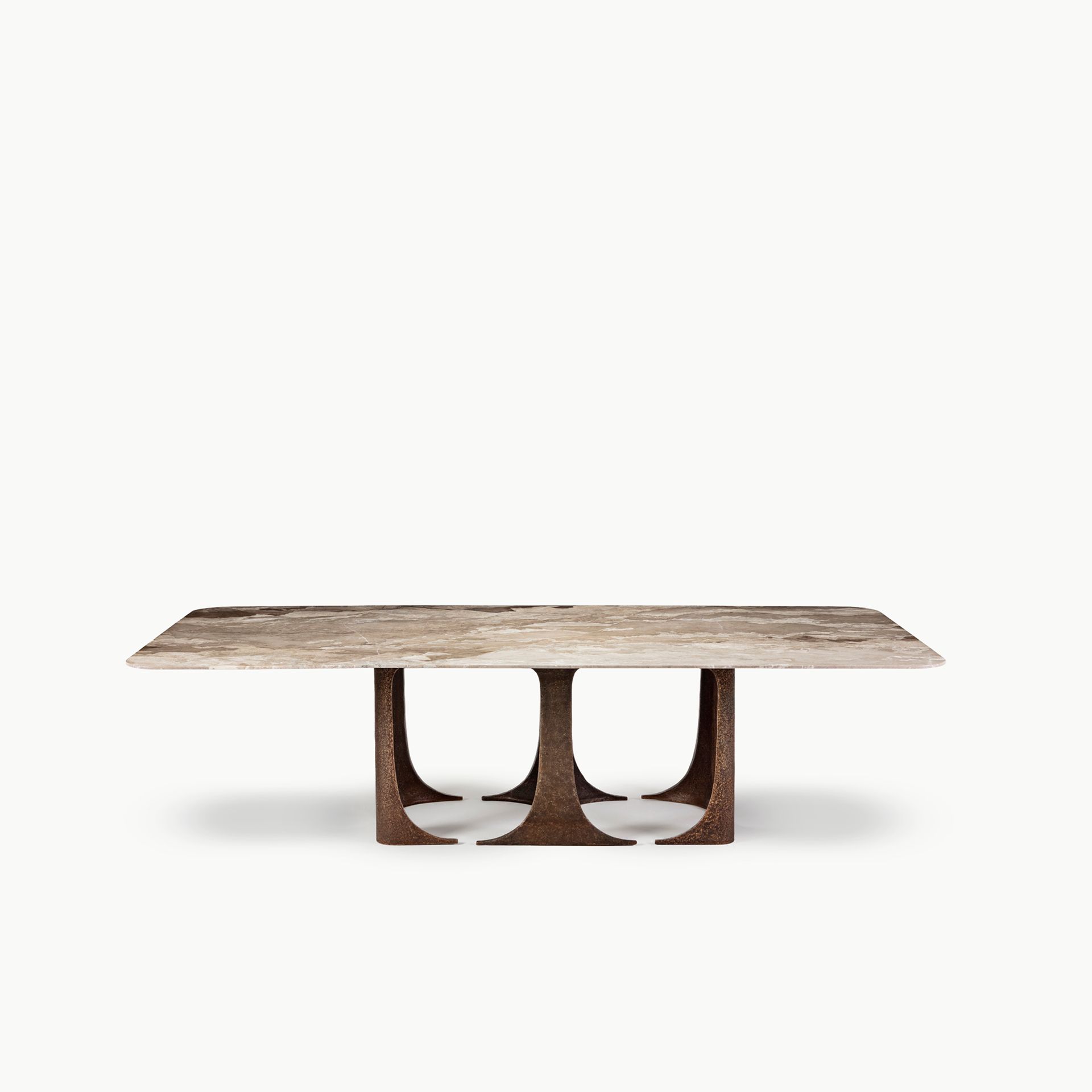 Oscar Dining Table cover Image