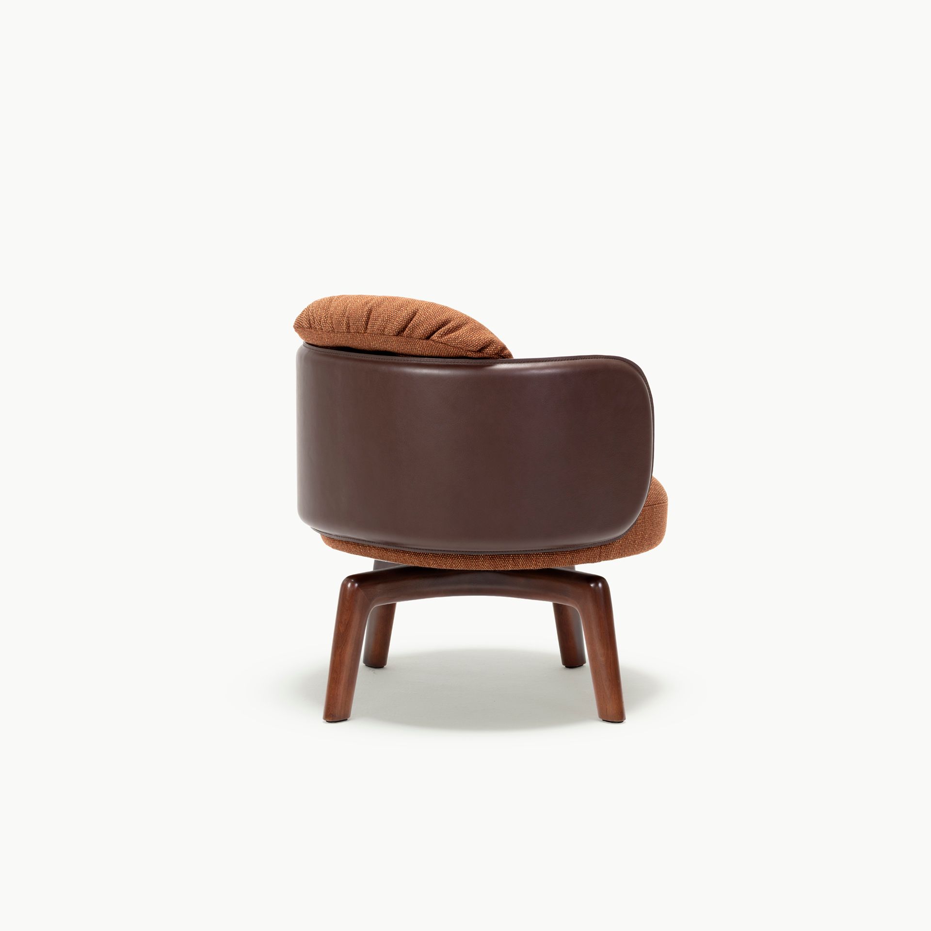 mochi Twist Armchair 02 cover Image